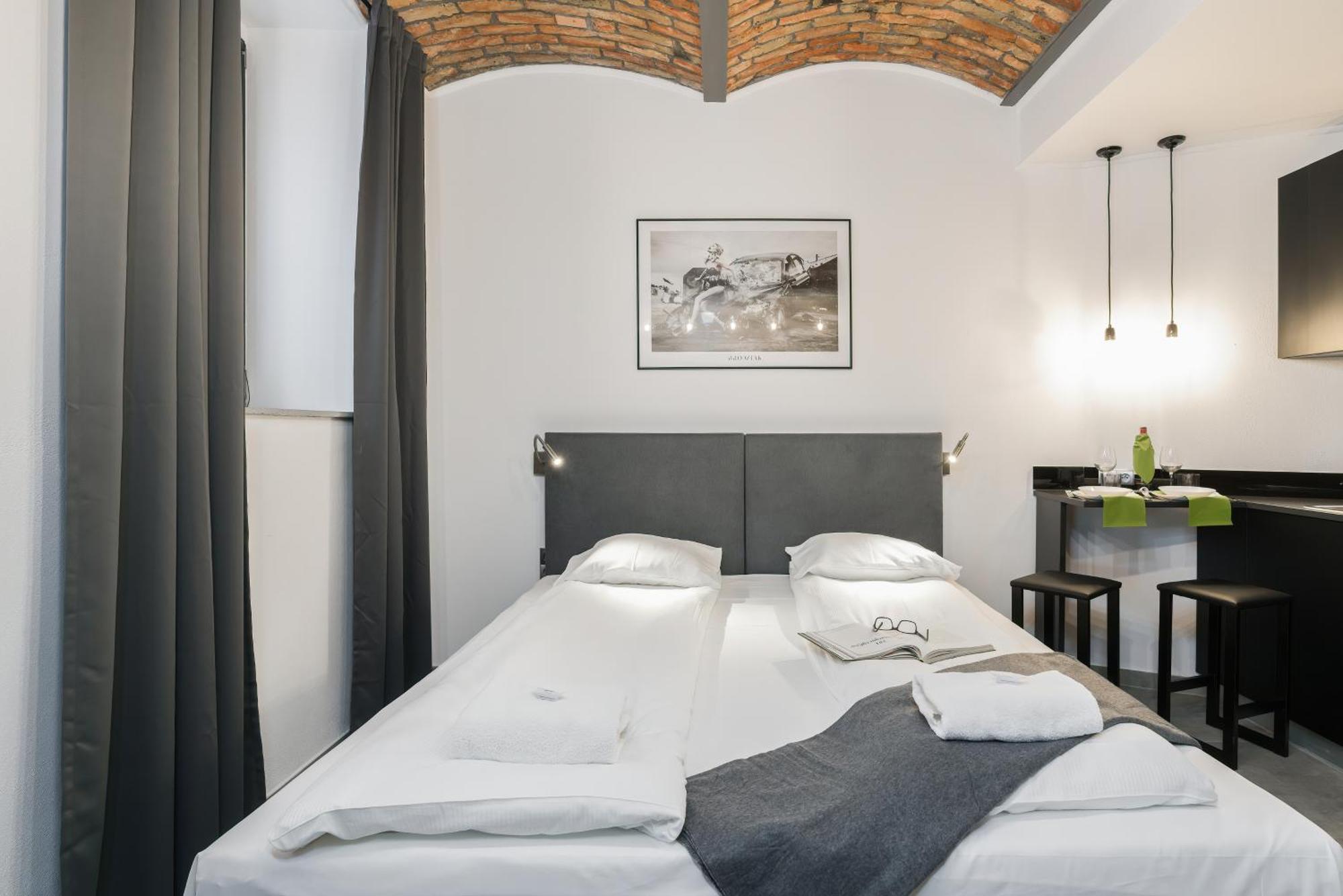 Level -1 Loft Apartments City Center By Renters Πόζναν Εξωτερικό φωτογραφία